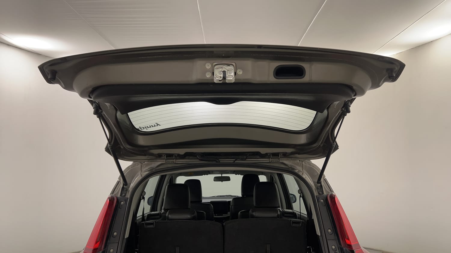 Used 2019 Maruti Suzuki XL6 Alpha AT Petrol Petrol Automatic interior DICKY DOOR OPEN VIEW