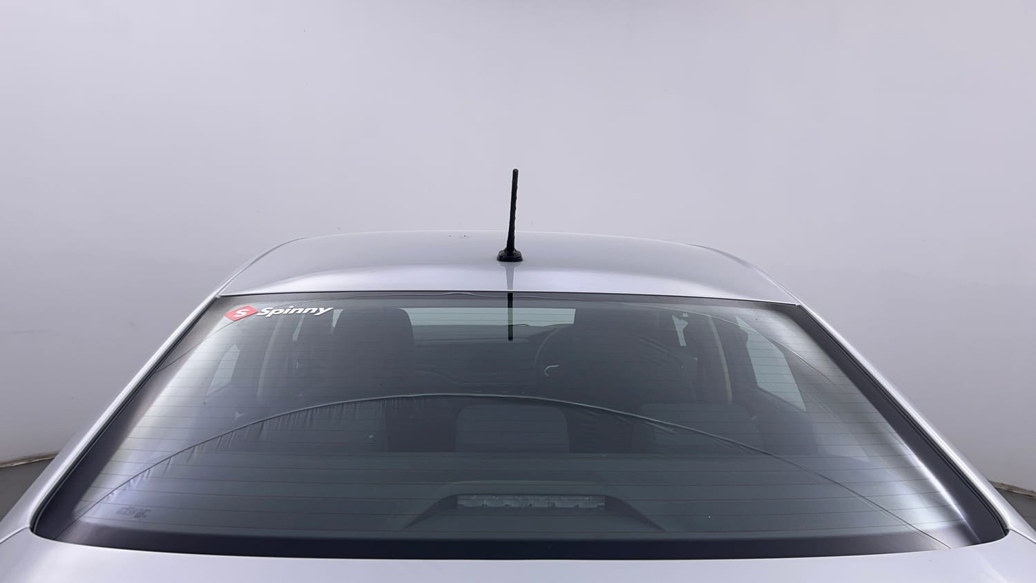 Used 2025 Volkswagen Virtus Comfortline 1.0 TSI MT Petrol Manual exterior BACK WINDSHIELD VIEW