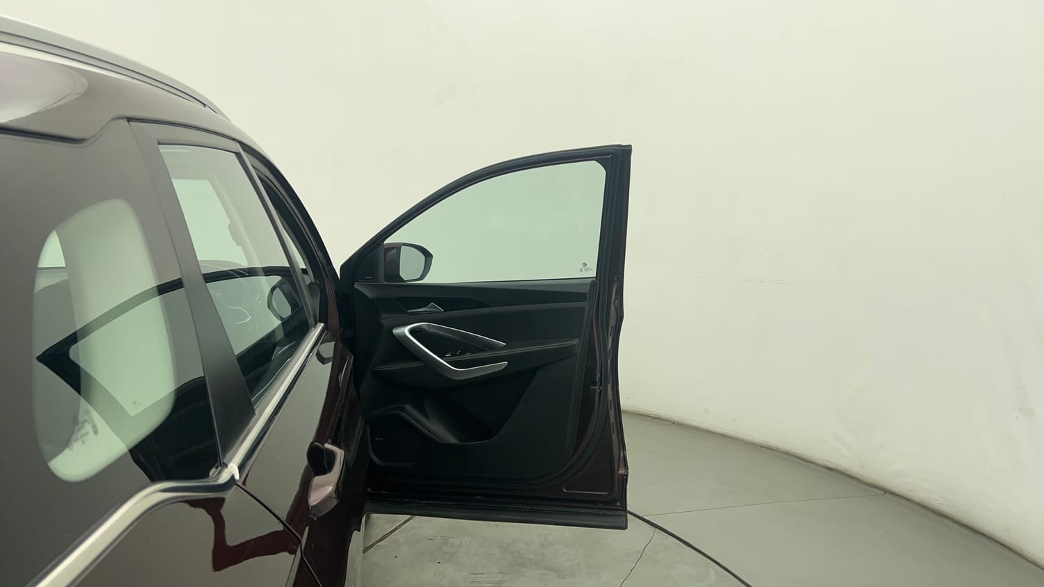 Used 2019 MG Motors Hector Sharp 1.5 DCT Petrol Petrol Automatic interior RIGHT FRONT DOOR OPEN VIEW