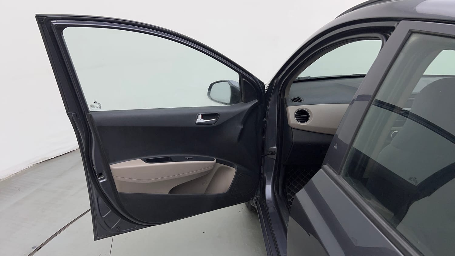 Used 2014 Hyundai Grand i10 Sportz 1.2 Kappa VTVT Petrol Manual interior LEFT FRONT DOOR OPEN VIEW