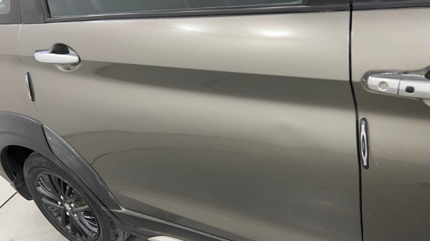 Used 2019 Maruti Suzuki XL6 Alpha AT Petrol Petrol Automatic dents MINOR SCRATCH