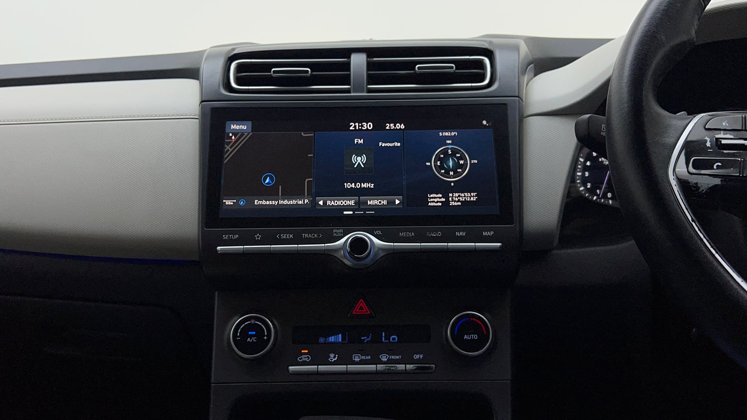 Used 2022 Hyundai Creta SX (O) 1.5 Diesel Automatic Diesel Automatic interior MUSIC SYSTEM & AC CONTROL VIEW