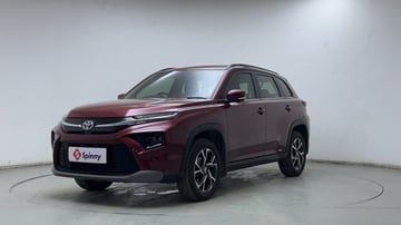 Used 2023 Toyota Urban Cruiser Hyryder V AWD NeoDrive Petrol Manual Image