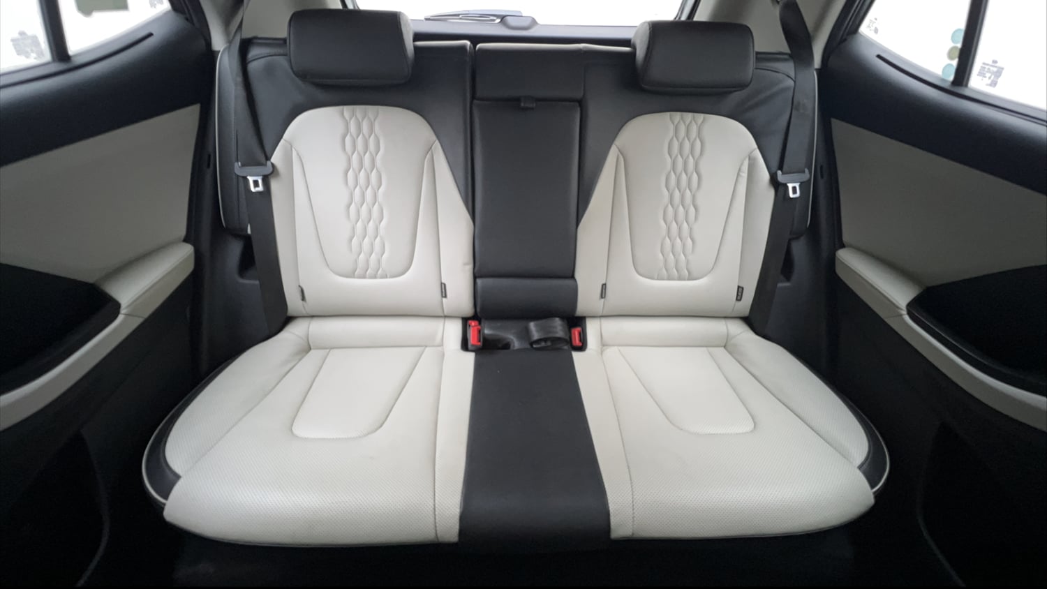 Used 2022 Hyundai Creta SX (O) 1.5 Diesel Automatic Diesel Automatic interior REAR SEAT CONDITION VIEW