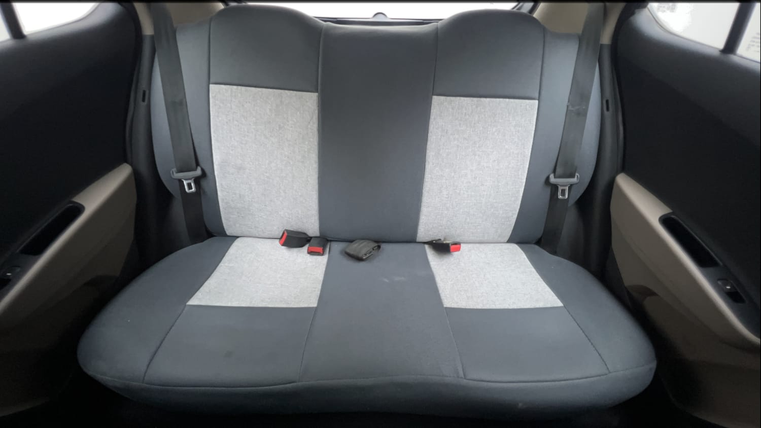 Used 2014 Hyundai Grand i10 Sportz 1.2 Kappa VTVT Petrol Manual interior REAR SEAT CONDITION VIEW