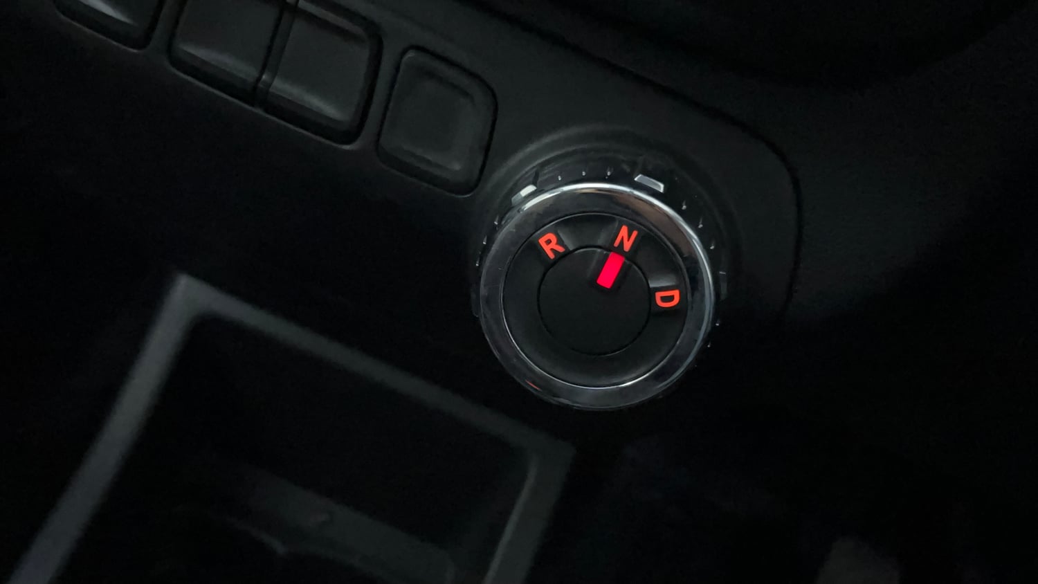 Used 2017 Renault Kwid 1.0 RXL AMT Petrol Automatic interior GEAR  KNOB VIEW