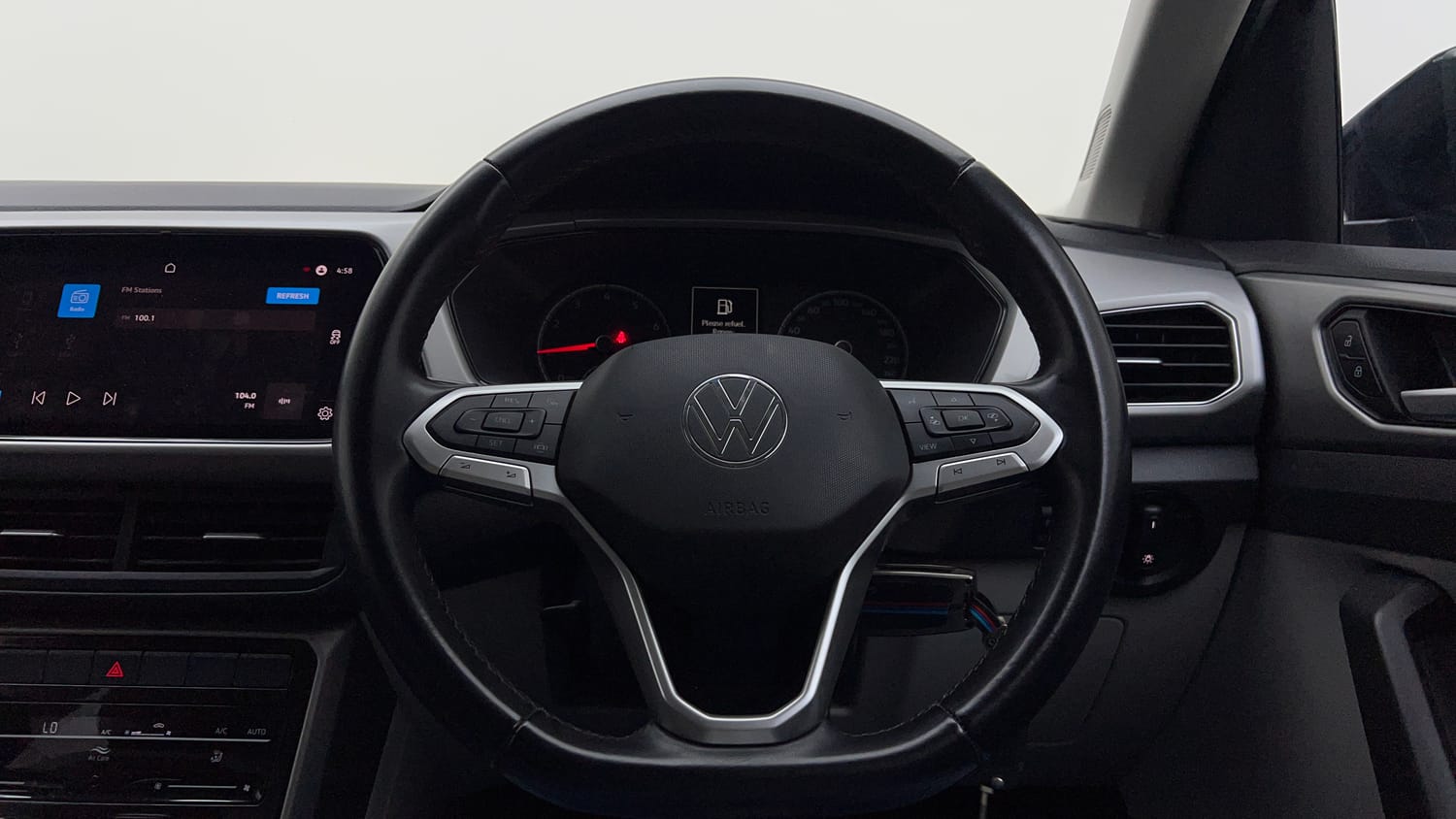 2022 Volkswagen Taigun Highline 1.0 TSI AT-14