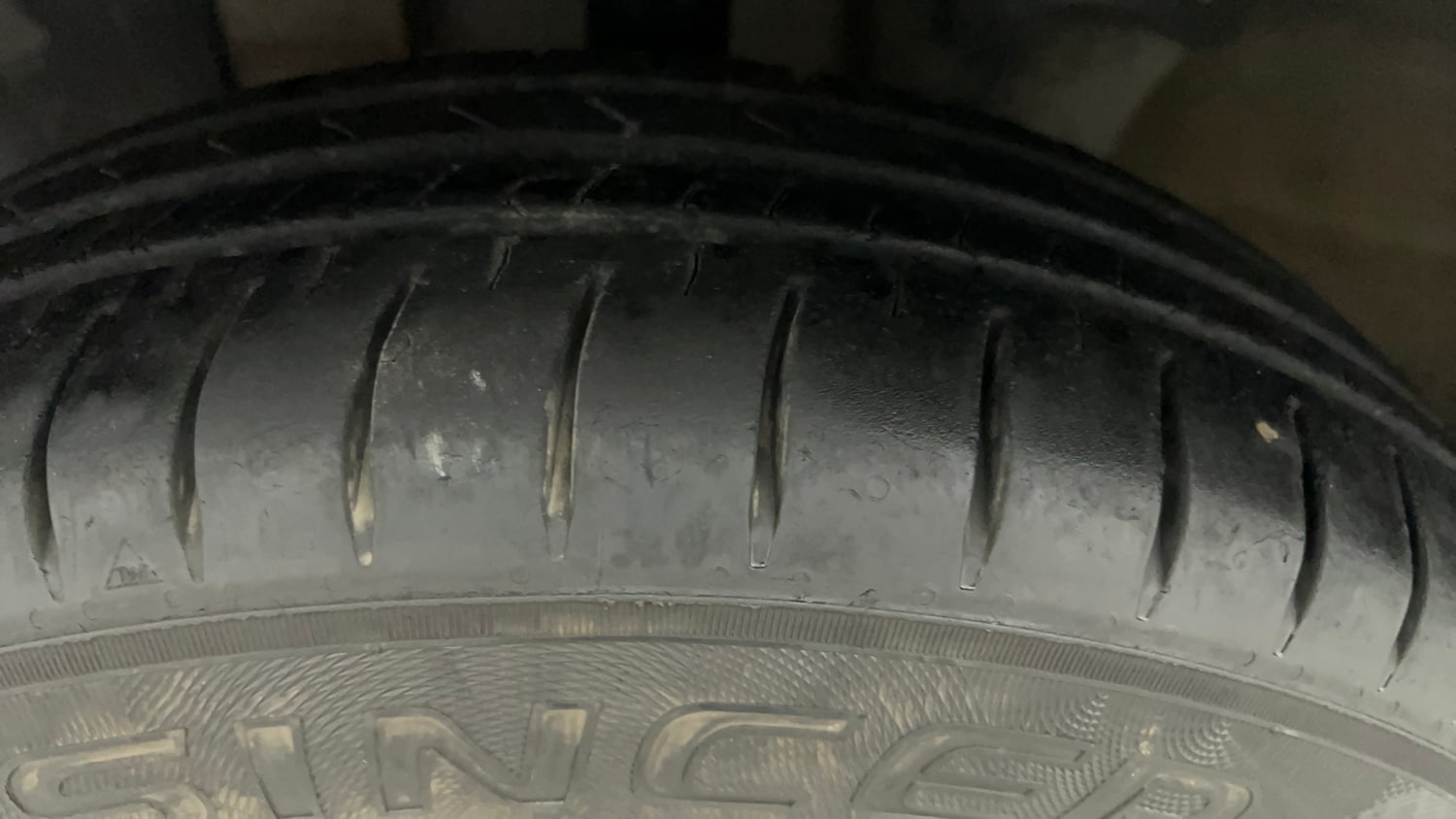 Used 2017 Renault Kwid CLIMBER 1.0 AMT Petrol Automatic tyres LEFT FRONT TYRE TREAD VIEW
