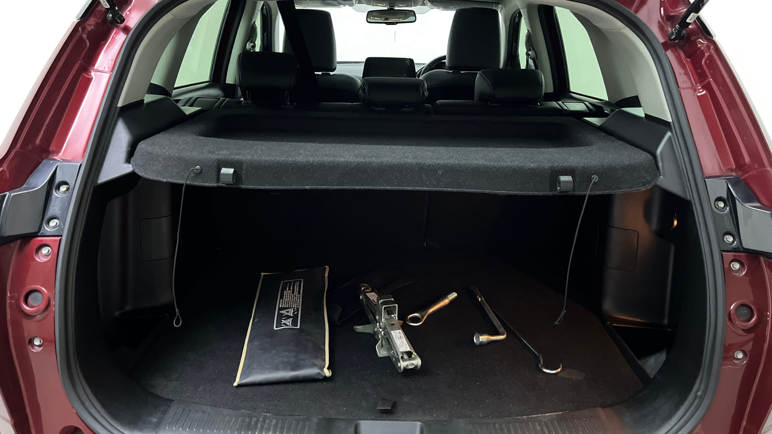 Used 2023 Toyota Urban Cruiser Hyryder V AWD NeoDrive Petrol Manual interior DICKY INSIDE VIEW