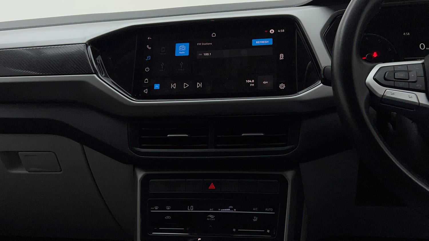 2022 Volkswagen Taigun Highline 1.0 TSI AT-13