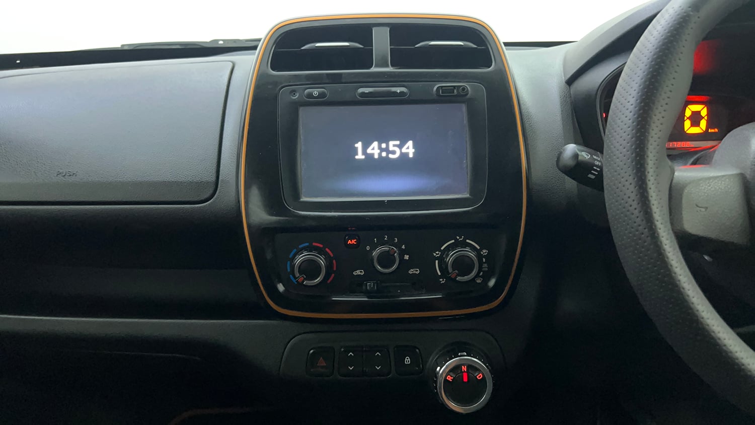 Used 2017 Renault Kwid CLIMBER 1.0 AMT Petrol Automatic interior MUSIC SYSTEM & AC CONTROL VIEW