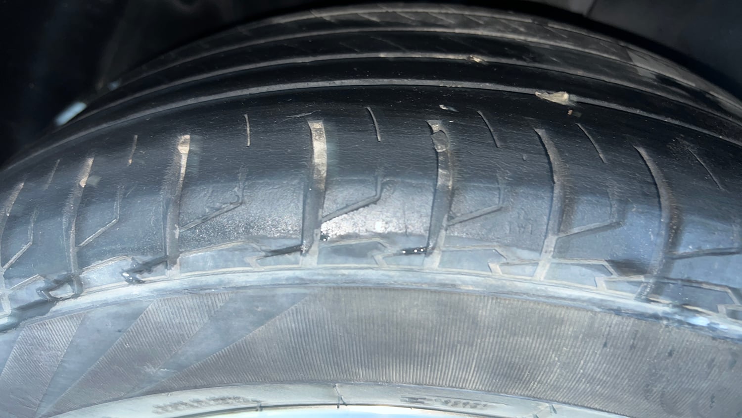 Used 2022 Hyundai Creta SX (O) 1.5 Diesel Automatic Diesel Automatic tyres RIGHT REAR TYRE TREAD VIEW