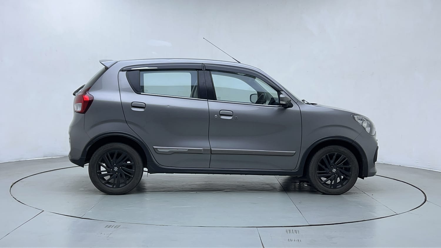 Used 2022 Maruti Suzuki Celerio ZXi Plus Petrol Manual exterior RIGHT SIDE VIEW