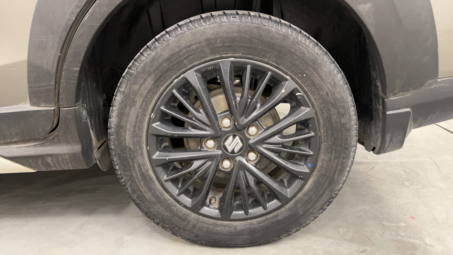 Used 2019 Maruti Suzuki XL6 Alpha AT Petrol Petrol Automatic tyres LEFT REAR TYRE RIM VIEW