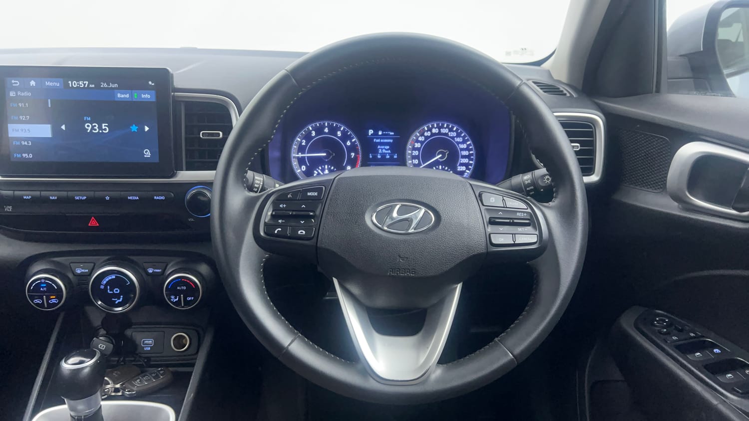 Used 2020 Hyundai Venue SX Plus 1.0 Turbo DCT Petrol Automatic interior STEERING VIEW