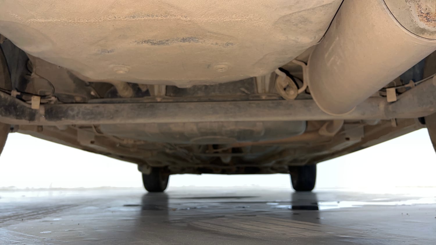 Used 2023 Tata Tigor XZ CNG Cng Manual extra REAR UNDERBODY VIEW (TAKEN FROM REAR)