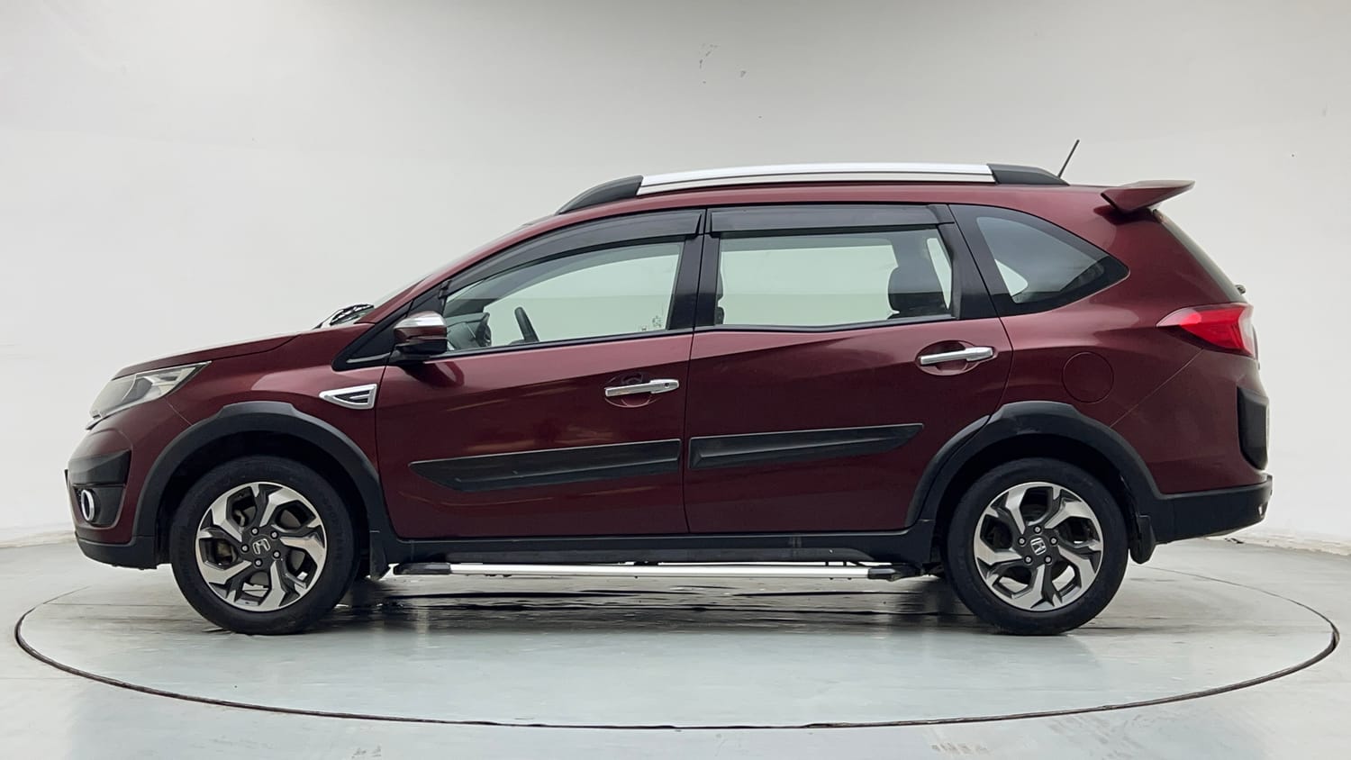 2017 Honda BR-V V CVT Petrol-1