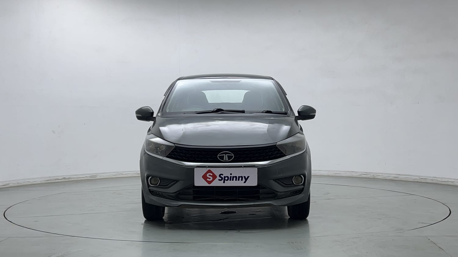 Used 2023 Tata Tigor XZ CNG Cng Manual exterior FRONT VIEW