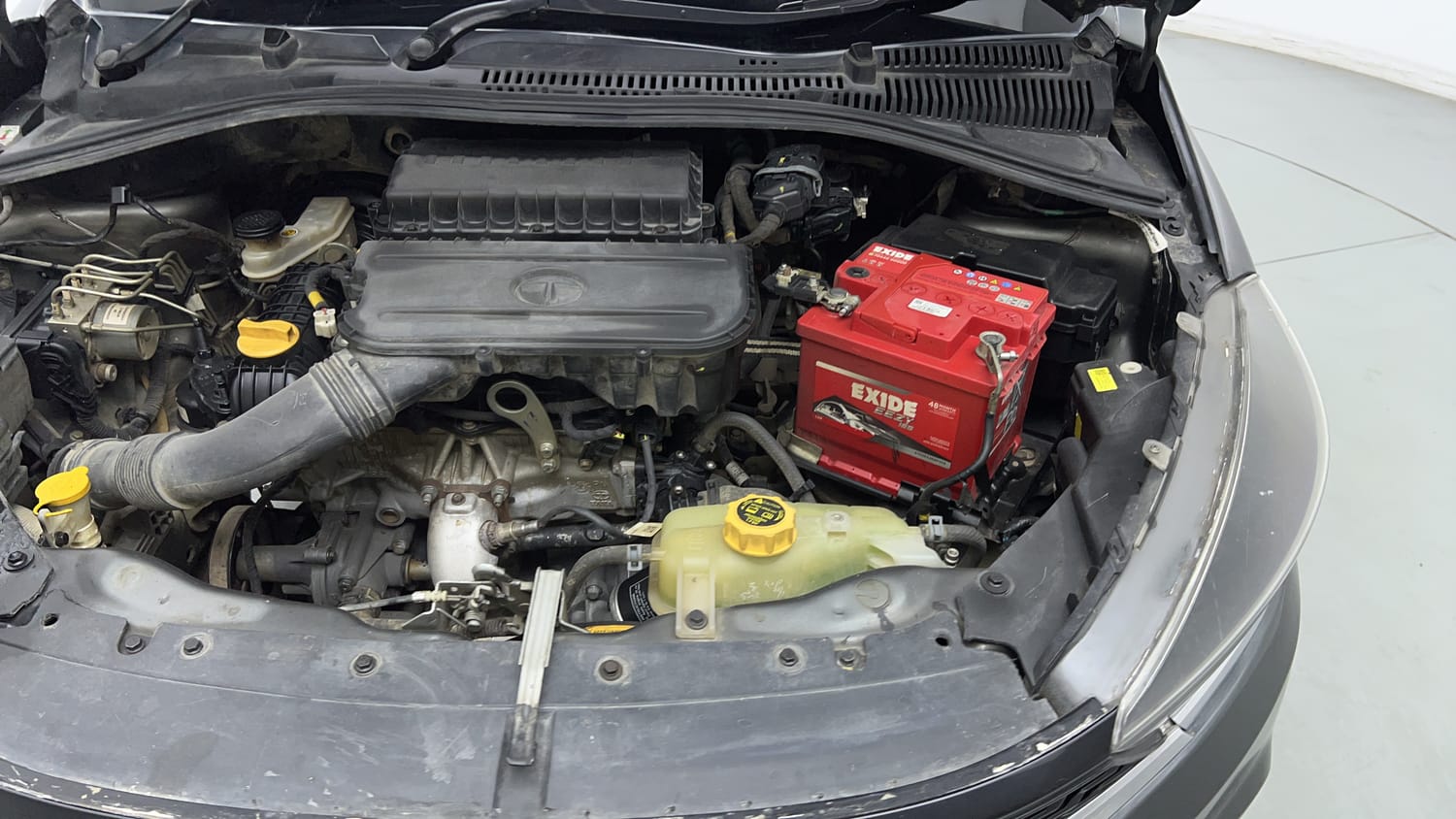 Used 2023 Tata Tigor XZ CNG Cng Manual engine ENGINE LEFT SIDE VIEW