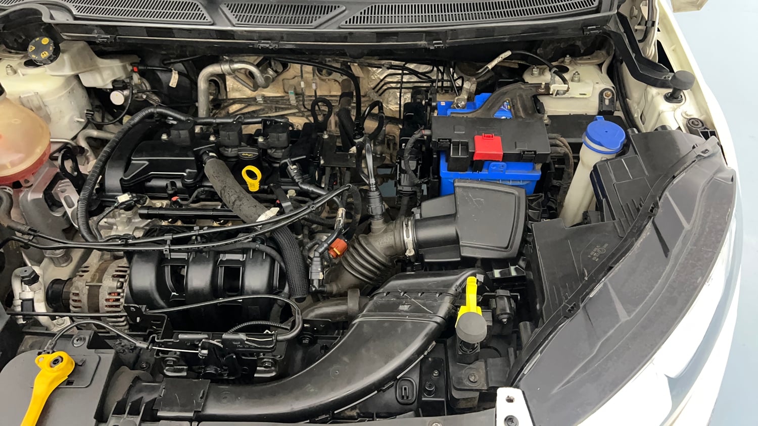 Used 2018 Ford EcoSport Titanium 1.5L Ti-VCT Petrol Manual engine ENGINE LEFT SIDE VIEW