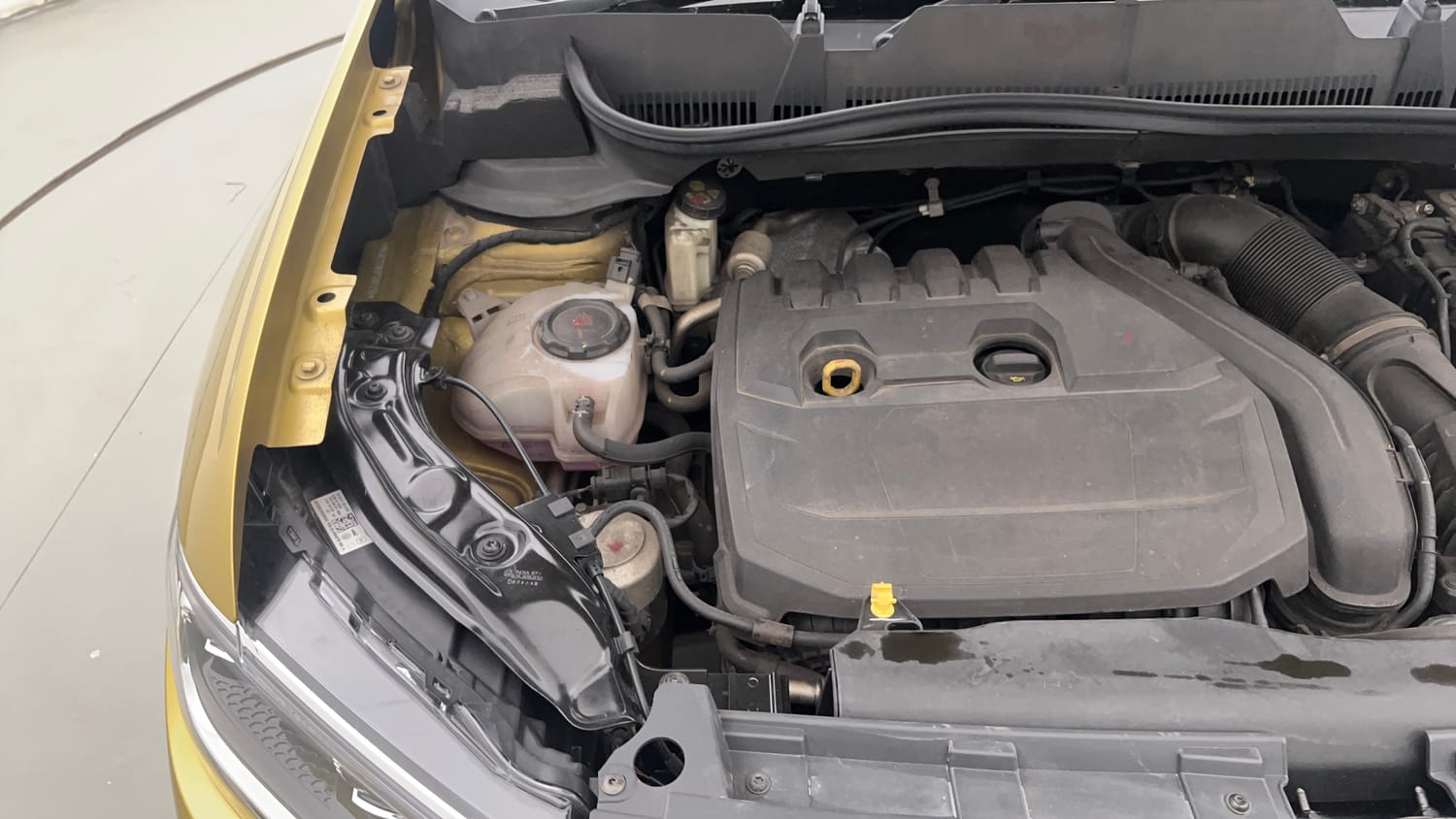 Used 2022 Volkswagen Taigun GT Plus 1.5 TSI DSG Petrol Automatic engine ENGINE RIGHT SIDE VIEW