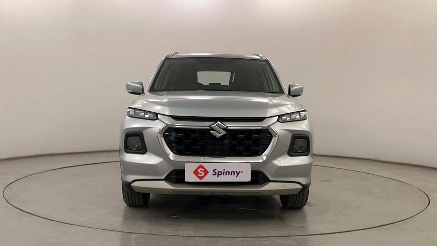 Used 2025 Maruti Suzuki Grand Vitara Delta Smart Hybrid Petrol Manual exterior FRONT VIEW