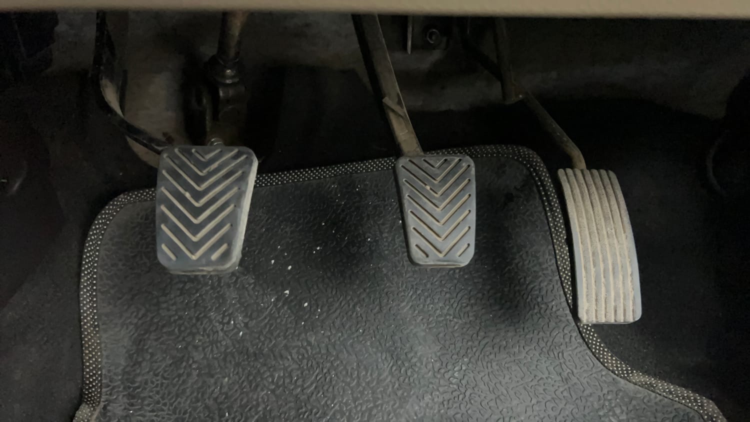 Used 2017 Hyundai Eon Magna + Petrol Manual interior PEDALS VIEW