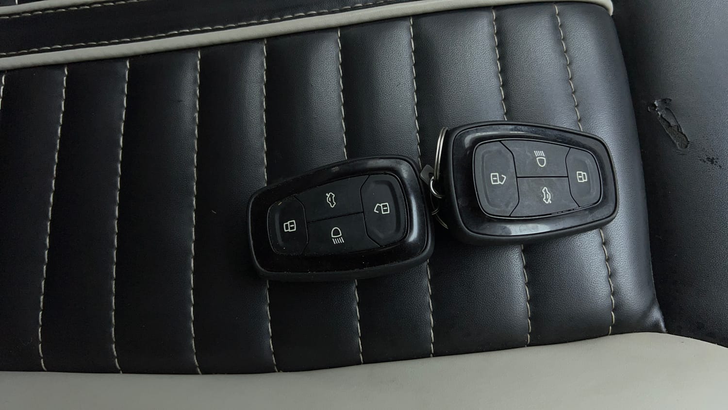 Used 2023 Tata Tigor XZ CNG Cng Manual extra CAR KEY VIEW