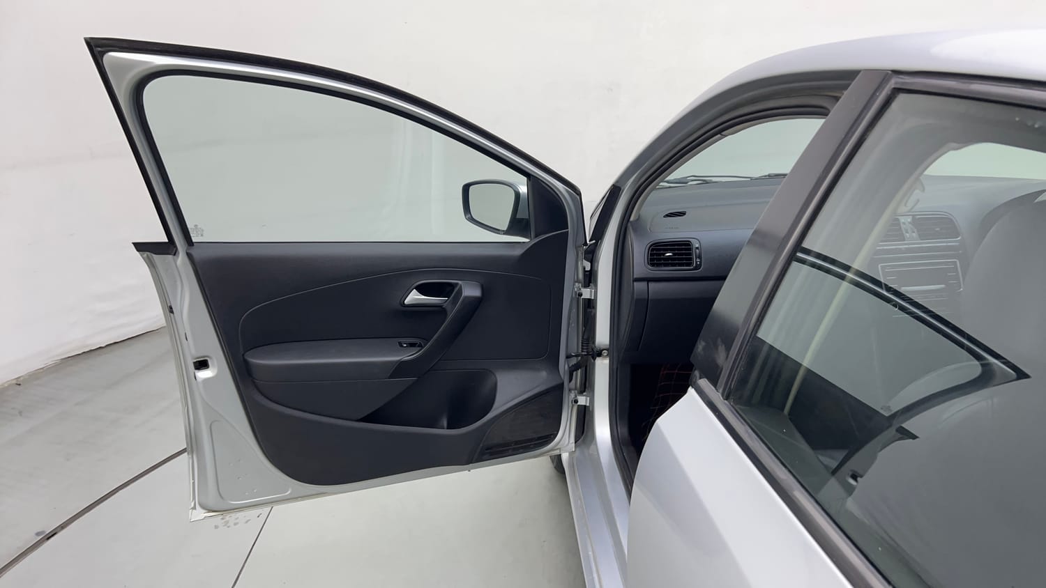 2014 Volkswagen Polo Comfortline 1.2L (P)-21