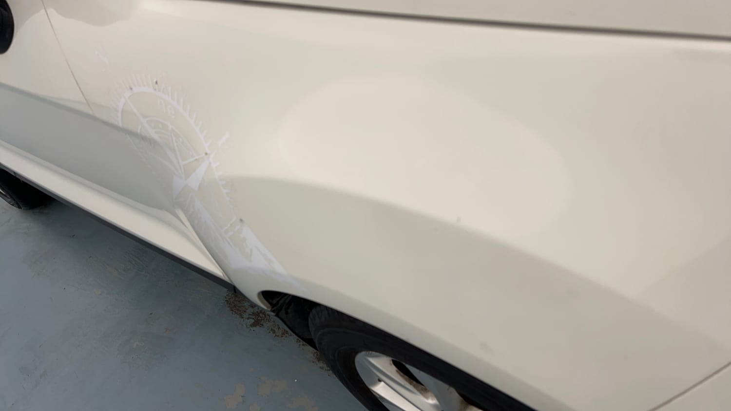 Used 2018 Ford EcoSport Titanium 1.5L Ti-VCT Petrol Manual dents MINOR SCRATCH