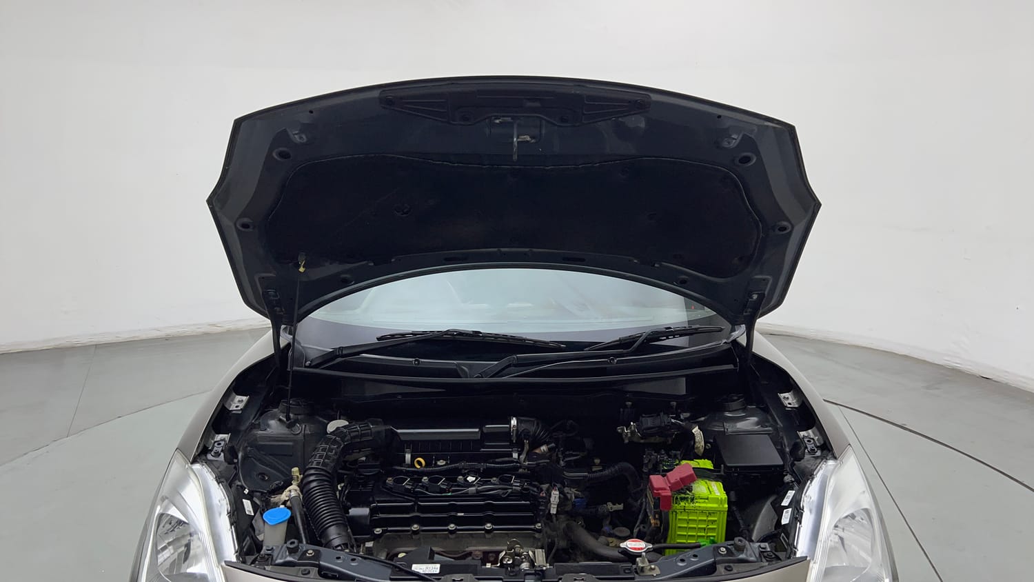 Used 2019 Maruti Suzuki Swift LXi Petrol Manual engine ENGINE & BONNET OPEN FRONT VIEW
