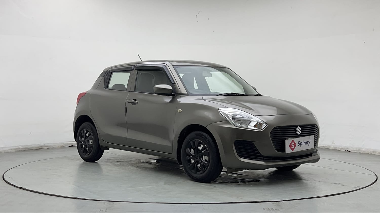 Used 2019 Maruti Suzuki Swift LXi Petrol Manual exterior RIGHT FRONT CORNER VIEW