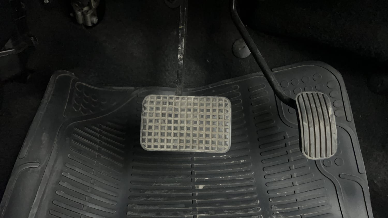 Used 2018 Tata Tiago Revotron XZA Petrol Automatic interior PEDALS VIEW