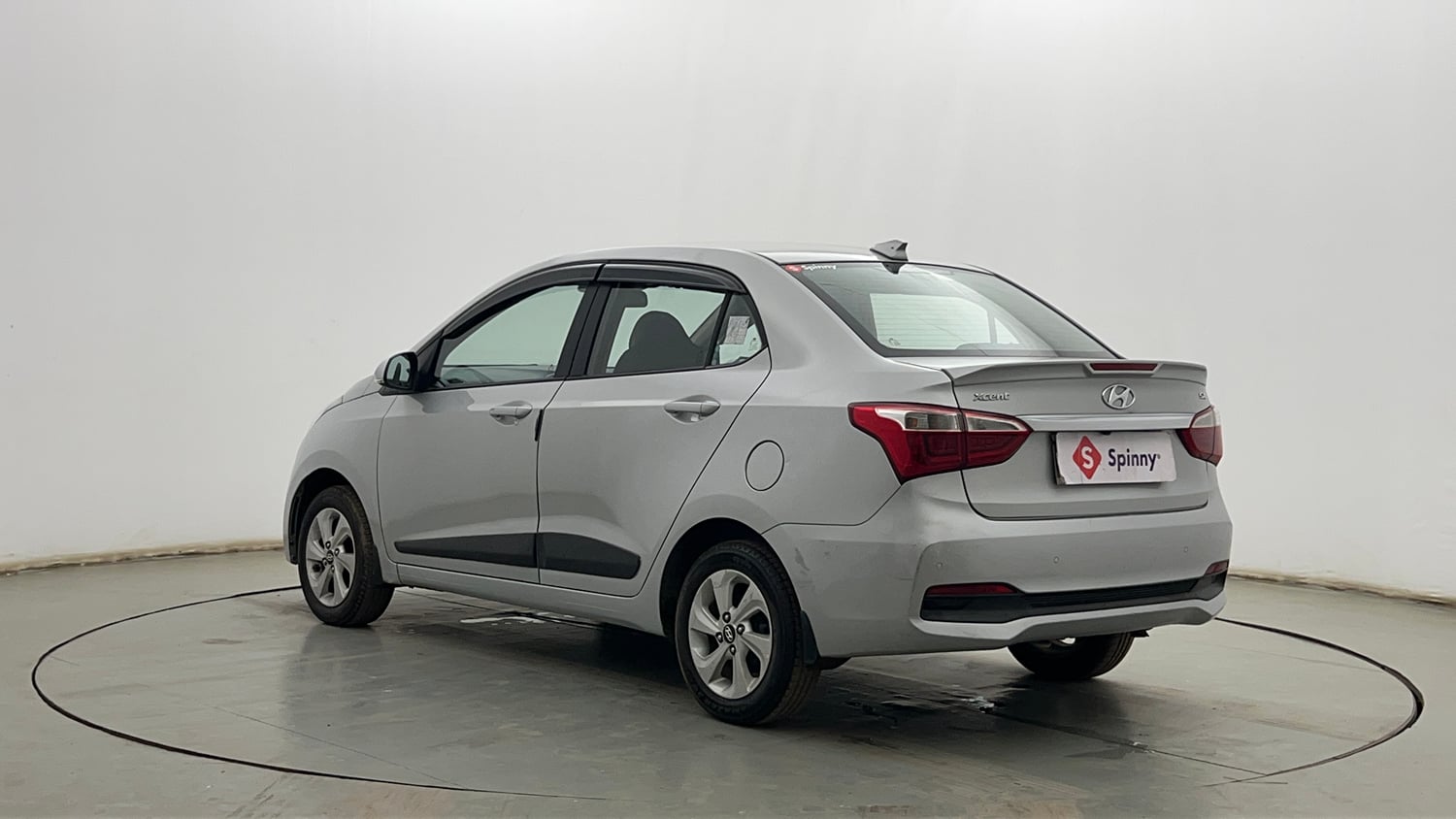 Used 2018 Hyundai Xcent SX Petrol Manual exterior LEFT REAR CORNER VIEW