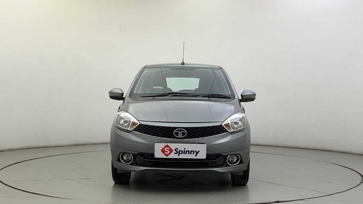 Used 2018 Tata Tiago Revotron XZA Petrol Automatic exterior FRONT VIEW
