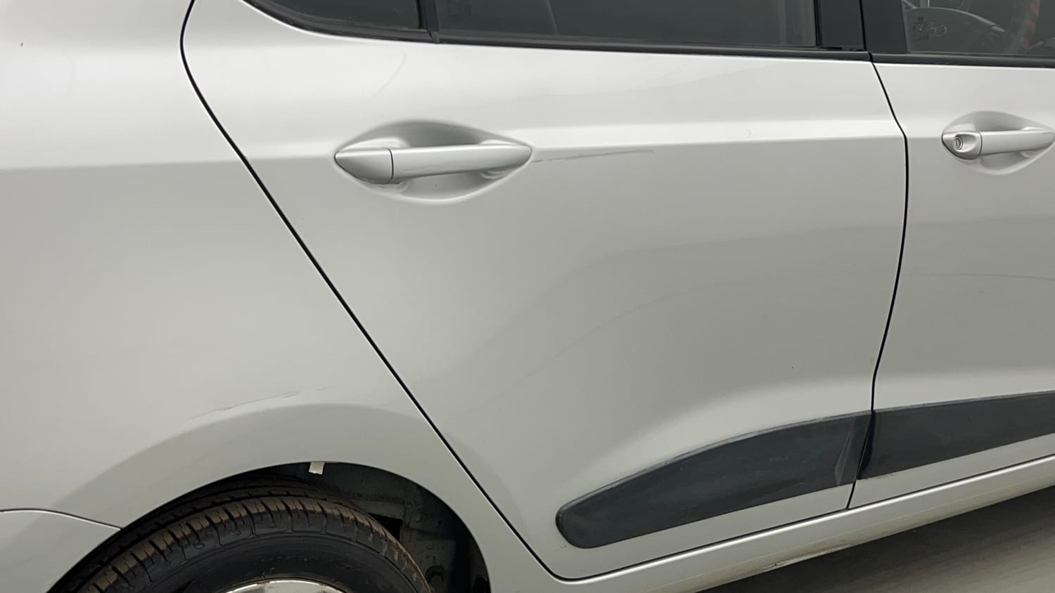 Used 2018 Hyundai Xcent SX Petrol Manual dents MINOR DENT