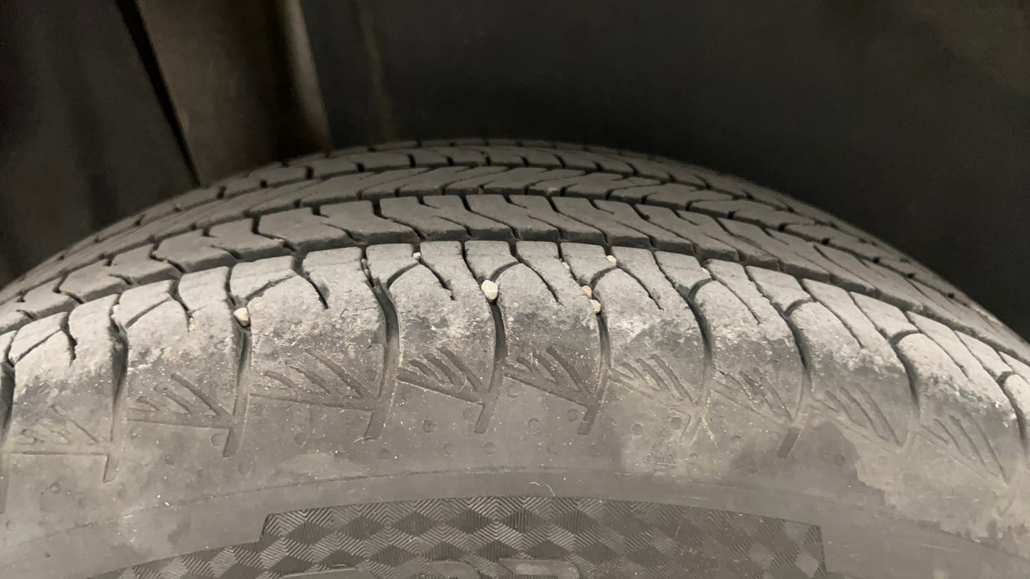 Used 2025 Maruti Suzuki Grand Vitara Delta Smart Hybrid Petrol Manual tyres RIGHT REAR TYRE TREAD VIEW