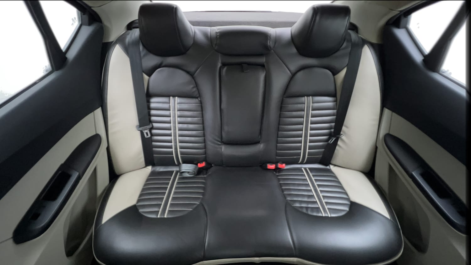 Used 2023 Tata Tigor XZ CNG Cng Manual interior REAR SEAT CONDITION VIEW