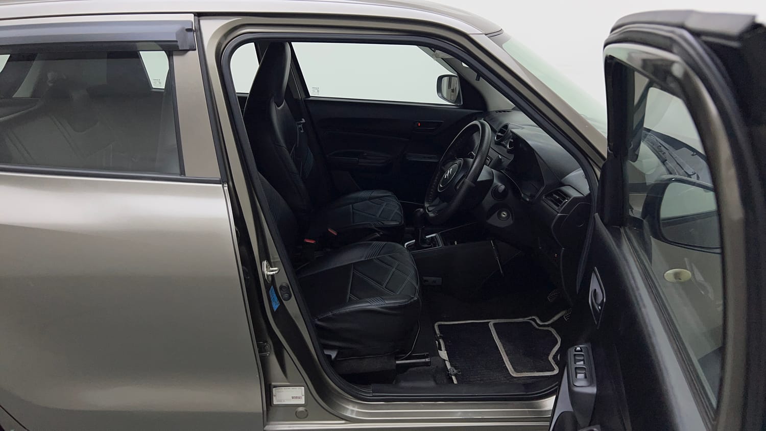 Used 2019 Maruti Suzuki Swift LXi Petrol Manual interior RIGHT SIDE FRONT DOOR CABIN VIEW