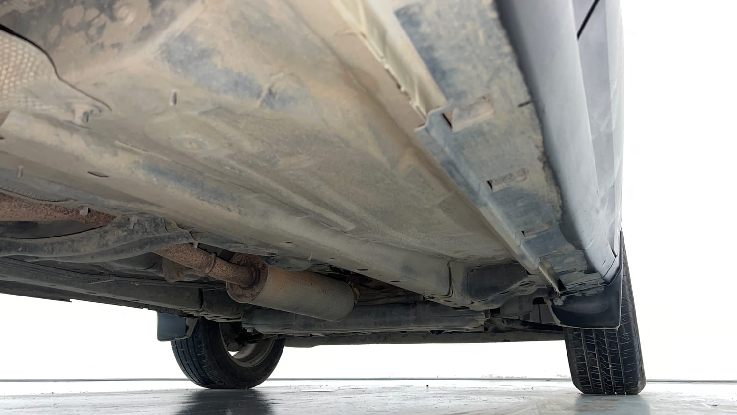 Used 2018 Ford EcoSport Titanium 1.5L Ti-VCT Petrol Manual extra REAR RIGHT UNDERBODY VIEW