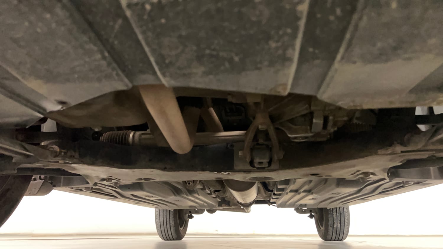 Used 2025 Maruti Suzuki Grand Vitara Delta Smart Hybrid Petrol Manual extra FRONT LEFT UNDERBODY VIEW