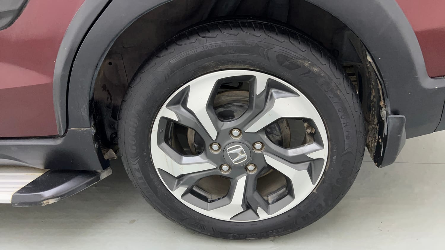 2017 Honda BR-V V CVT Petrol-36