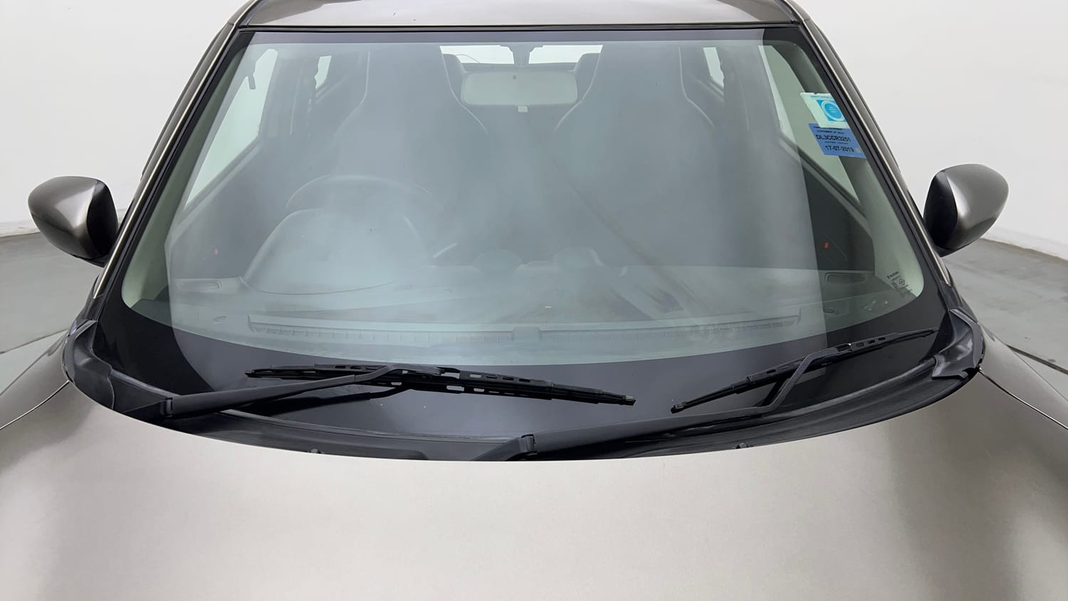 Used 2019 Maruti Suzuki Swift LXi Petrol Manual exterior FRONT WINDSHIELD VIEW