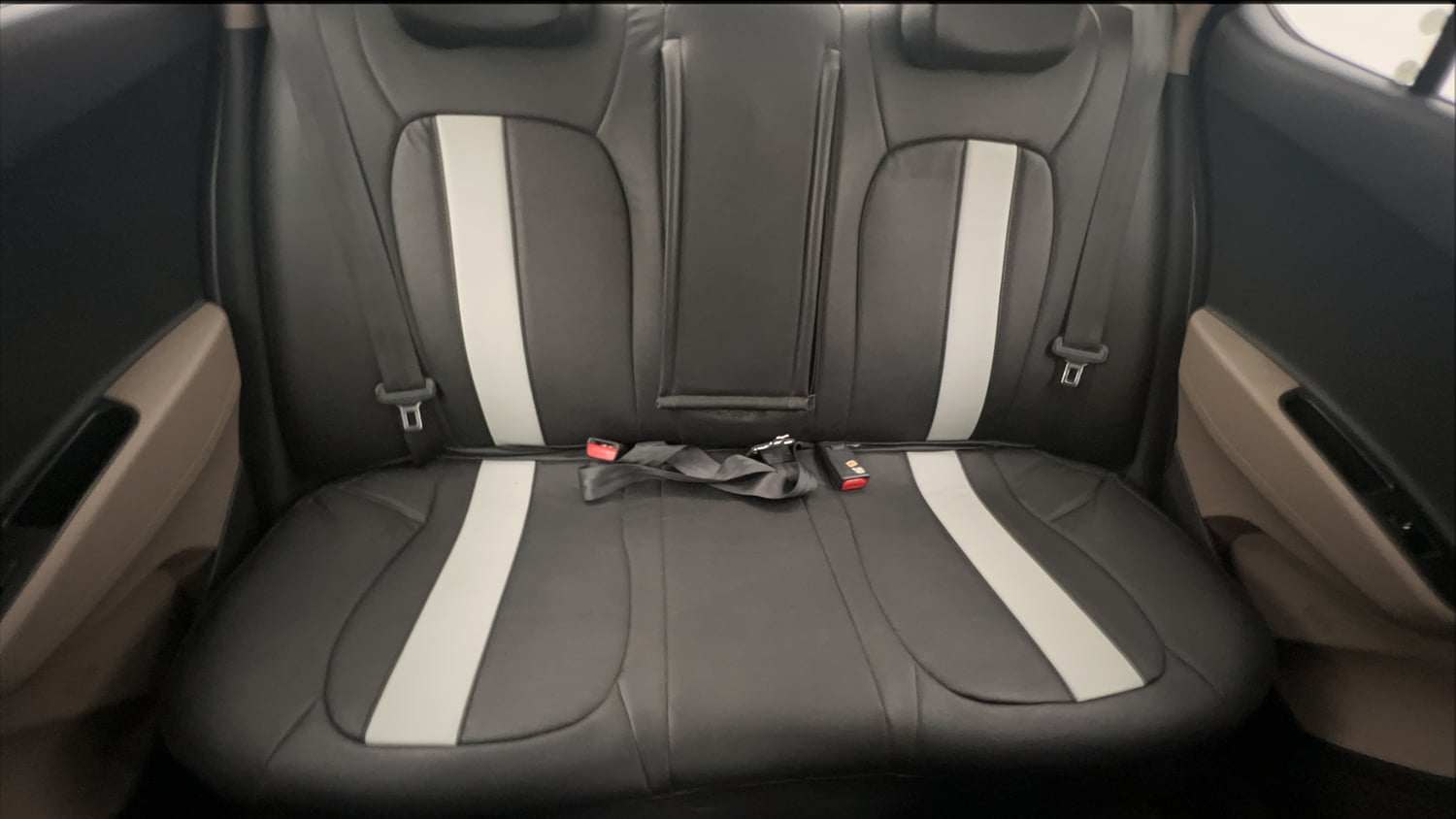 Used 2018 Hyundai Xcent SX Petrol Manual interior REAR SEAT CONDITION VIEW