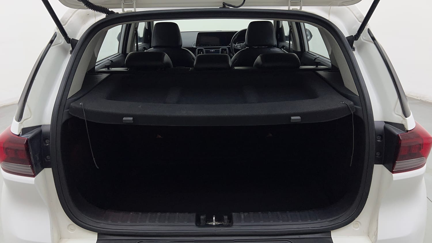 2023 Kia Sonet GTX Plus 1.5 Diesel iMT-25