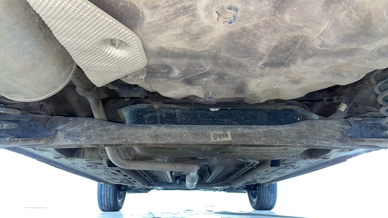 Used 2022 Nissan Magnite XV Turbo Petrol Manual extra REAR UNDERBODY VIEW (TAKEN FROM REAR)