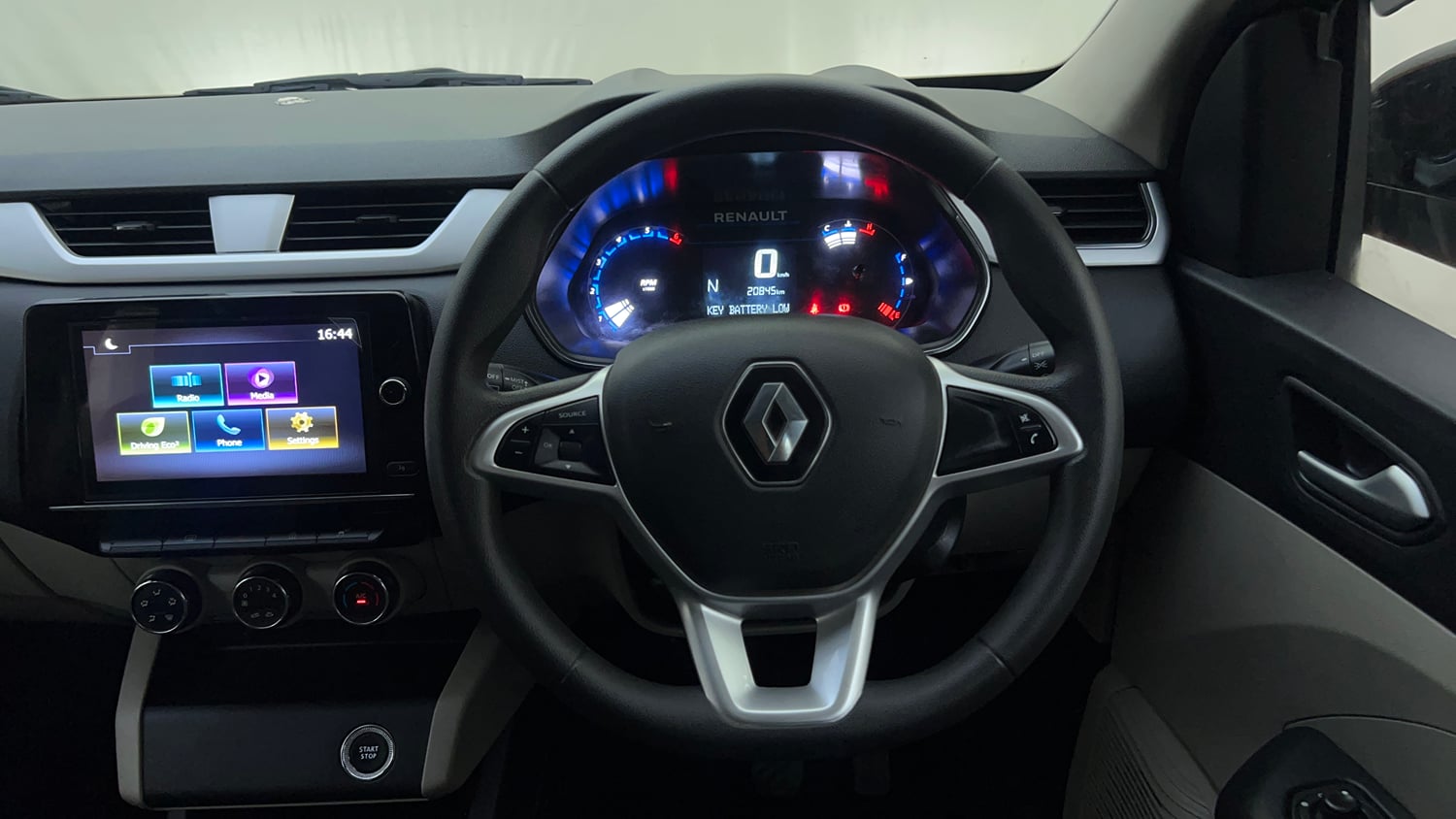 Used 2023 Renault Triber RXZ EASY-R AMT Petrol Automatic interior STEERING VIEW