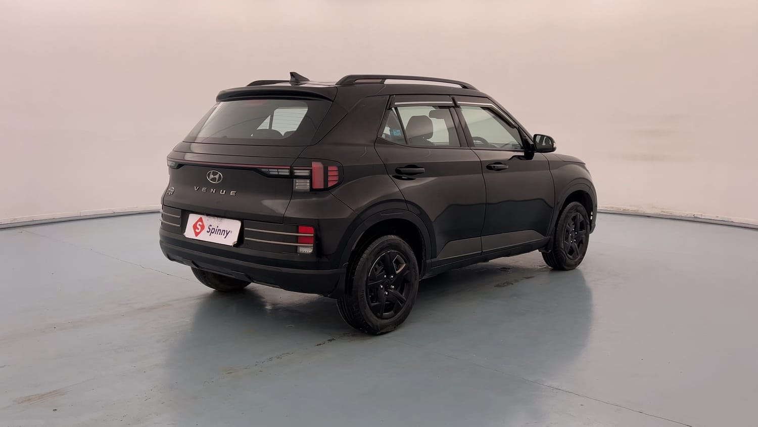 Used 2023 Hyundai Venue SX 1.2 MT Knight Edition Petrol Manual exterior RIGHT REAR CORNER VIEW