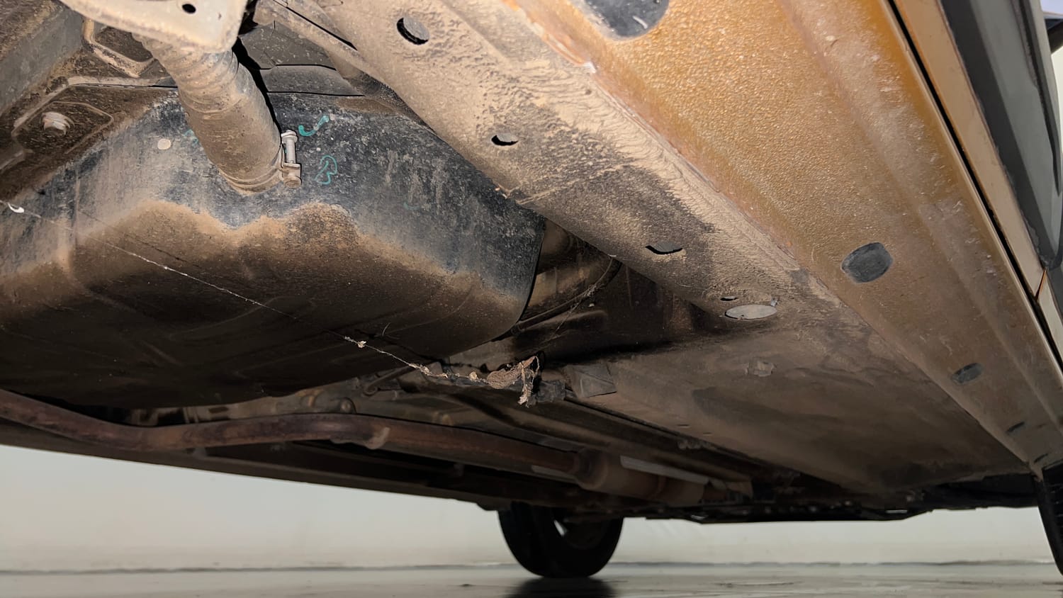 Used 2023 Renault Triber RXZ EASY-R AMT Petrol Automatic extra REAR RIGHT UNDERBODY VIEW