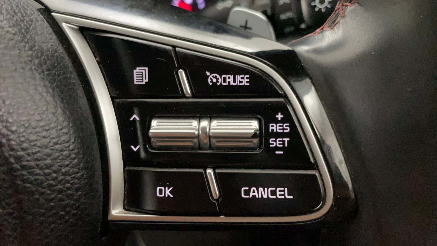 Used 2023 Kia Seltos GTX Plus 1.4 DCT Petrol Automatic top_features Cruise control